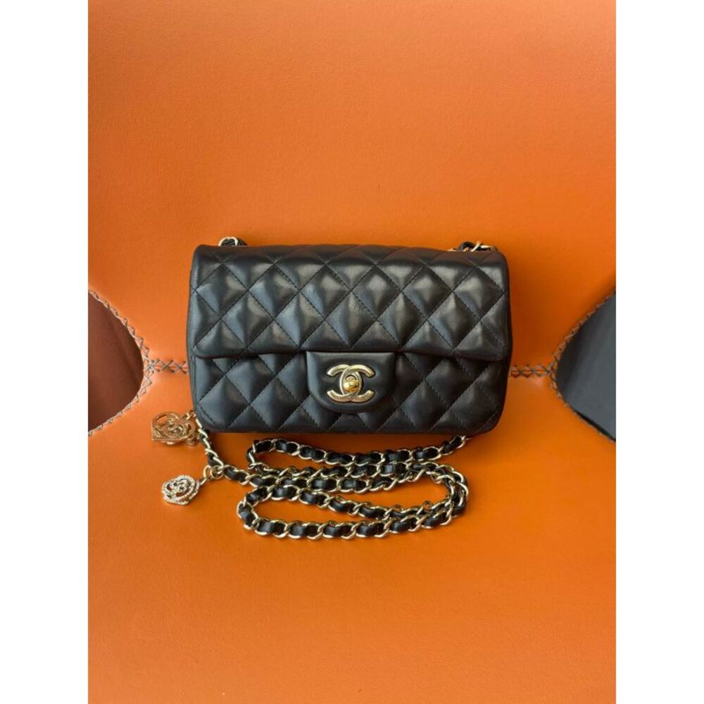 Chanel Women Pre-Loved Bag Very Good Condition